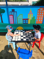 Играем в шашки! Играем в шашки!.